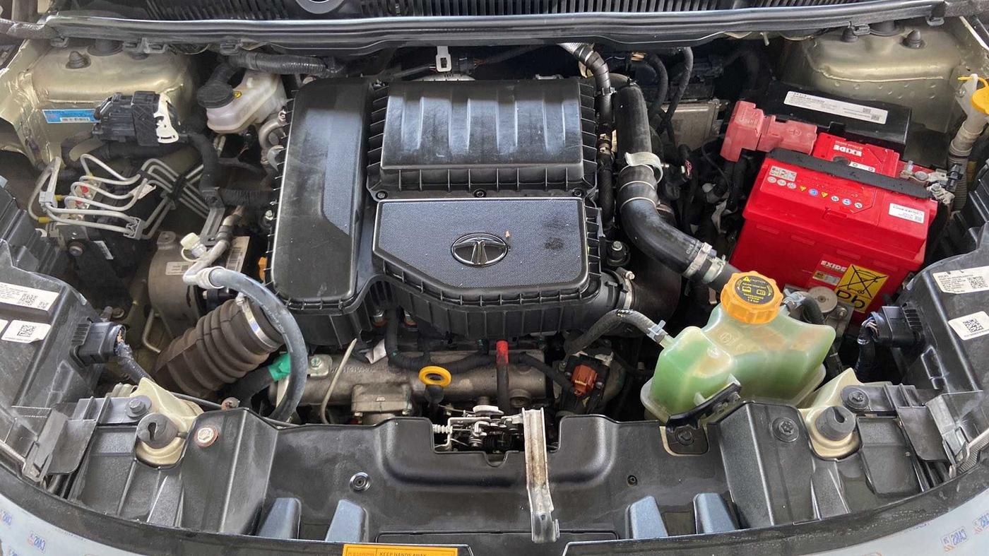 2022 Tata NEXON XZA PLUS DIESEL KAZIRANGA, Diesel, Automatic, 38,893 km, Open Bonet