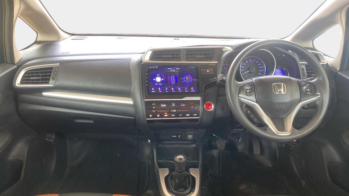 2017 Honda WR-V 1.5L I-DTEC VX MT, Diesel, Manual, 1,03,628 km, Dashboard