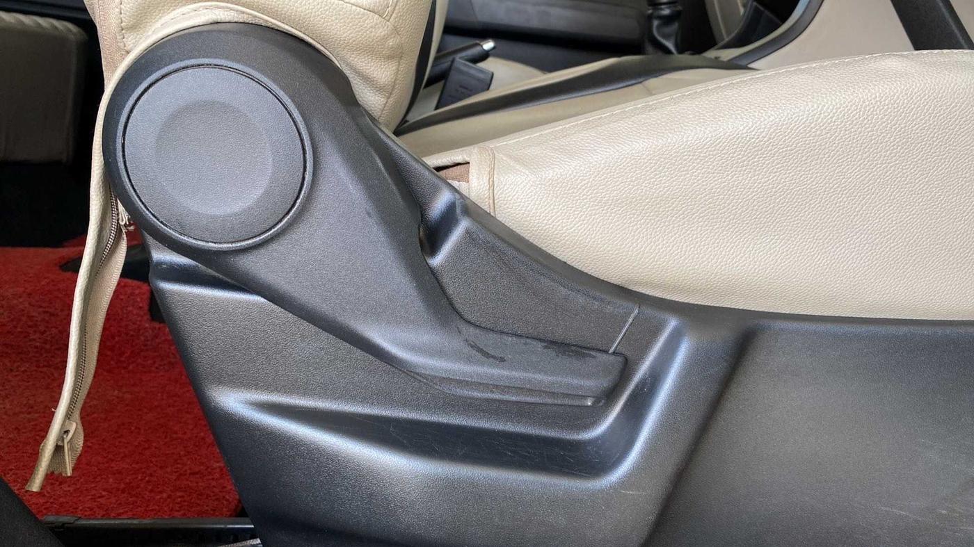 2020 Maruti New Wagon-R VXI 1.0, Petrol, Manual, 30,646 km, Driver Side Adjustment Panel