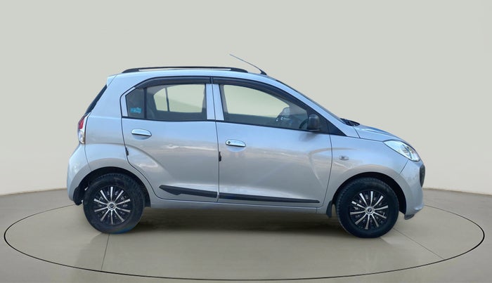 2019 Hyundai NEW SANTRO ERA, Petrol, Manual, 17,713 km, Right Side
