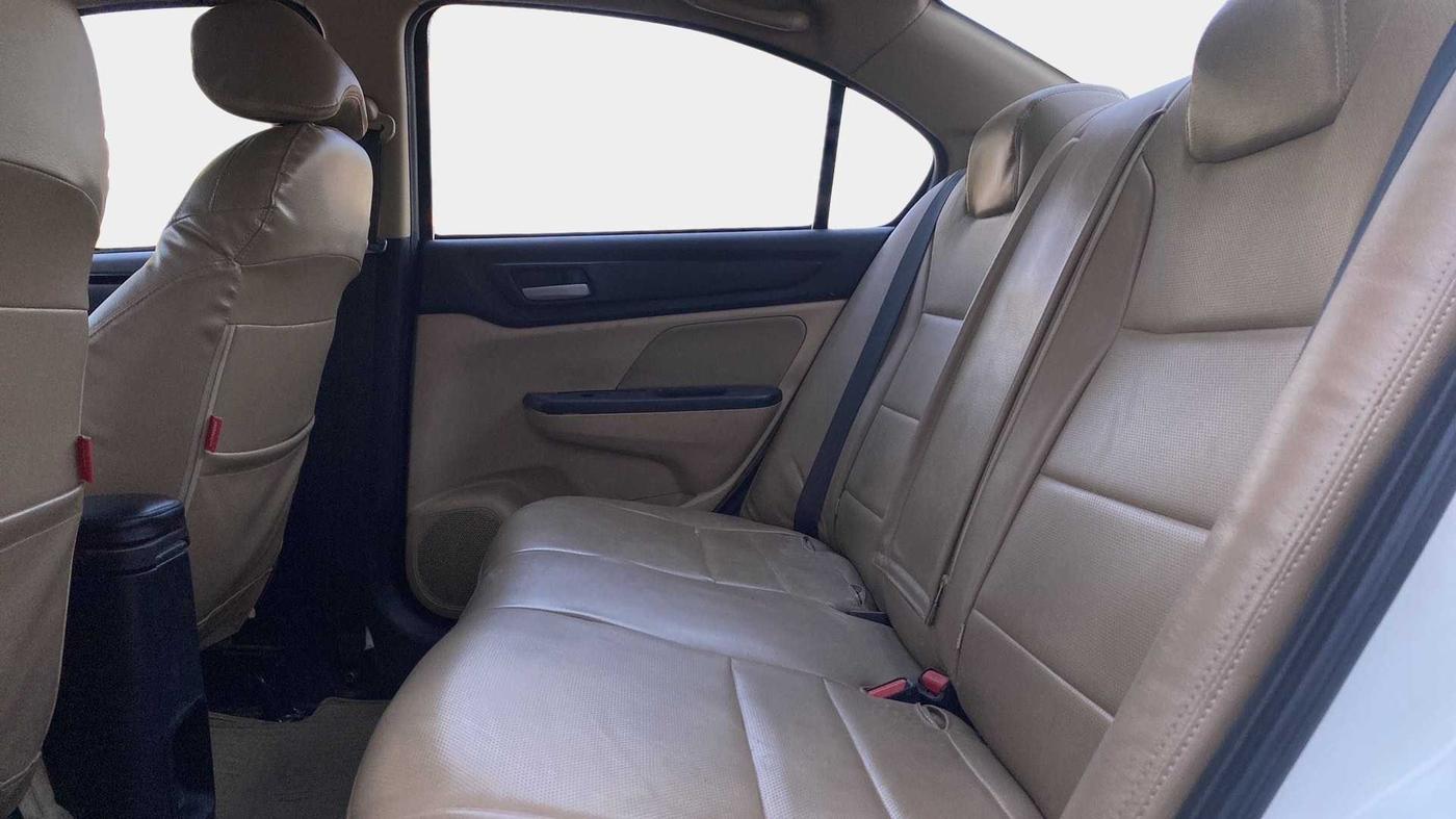 2019 Honda Amaze 1.2L I-VTEC VX CVT, Petrol, Automatic, 40,941 km, Right Side Rear Door Cabin
