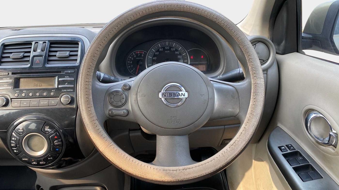 2015 Nissan Micra XV CVT, Petrol, Automatic, 63,528 km, Steering Wheel Close Up