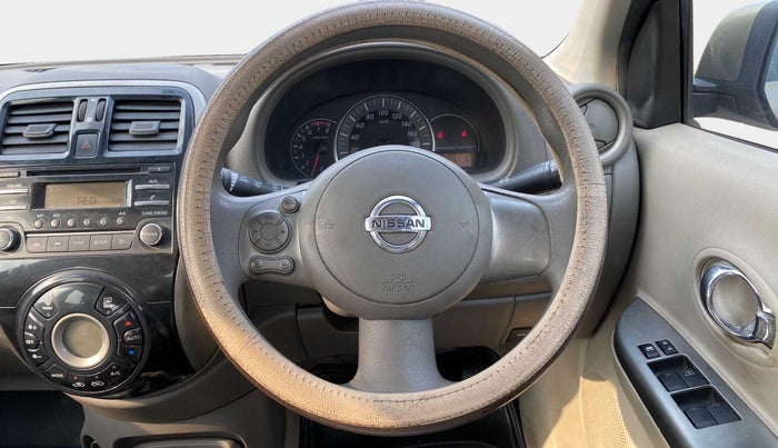 2015 Nissan Micra XV CVT, Petrol, Automatic, 63,528 km, Steering Wheel Close Up