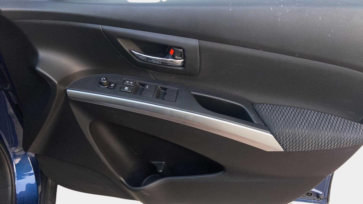 2021 Maruti S Cross ZETA 1.5, Petrol, Manual, 5,787 km, Driver Side Door Panels Control