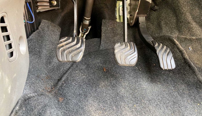 2016 Datsun Redi Go S, Petrol, Manual, 7,149 km, Pedals