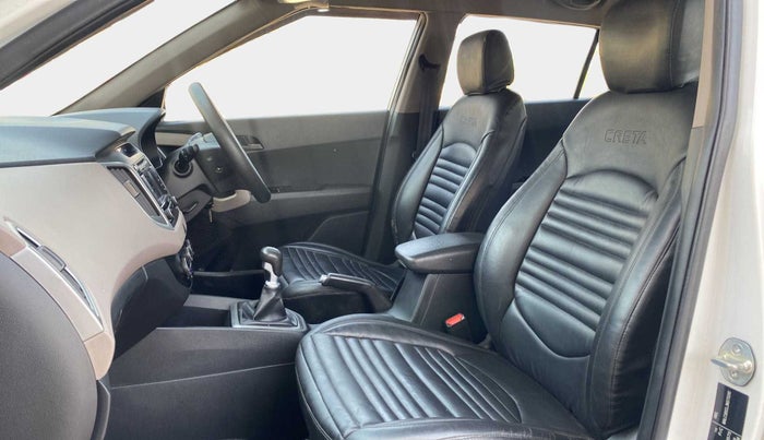 2018 Hyundai Creta E PLUS 1.6 PETROL, Petrol, Manual, 67,271 km, Right Side Front Door Cabin