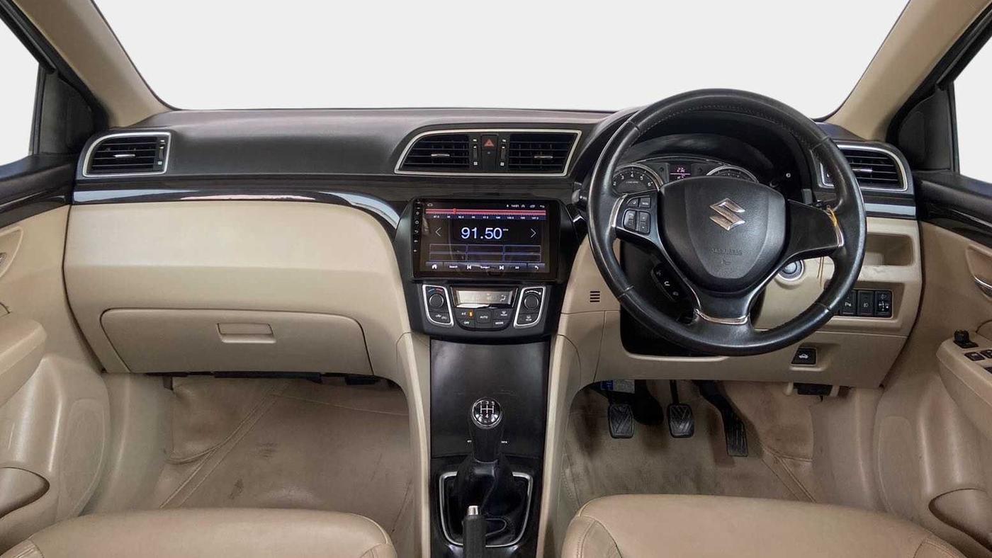 2015 Maruti Ciaz ZXI+, Petrol, Manual, 71,048 km, Dashboard