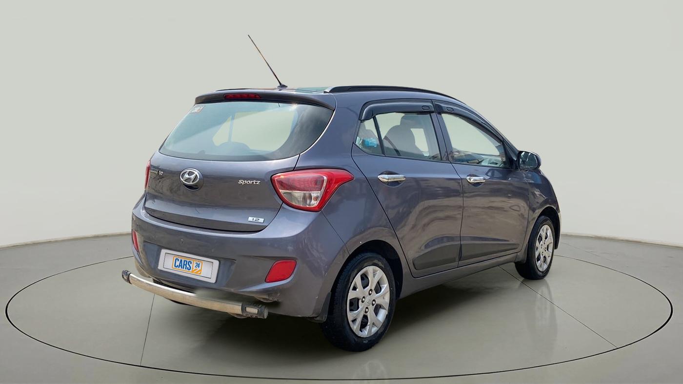 2015 Hyundai Grand i10 SPORTZ 1.2 KAPPA VTVT, Petrol, Manual, 27,991 km, Right Back Diagonal