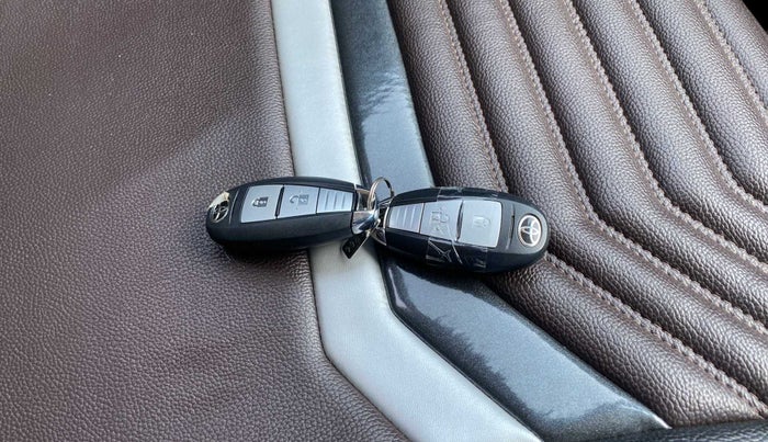 2022 Toyota URBAN CRUISER PREMIUM GRADE MT, Petrol, Manual, 8,226 km, Key Close Up