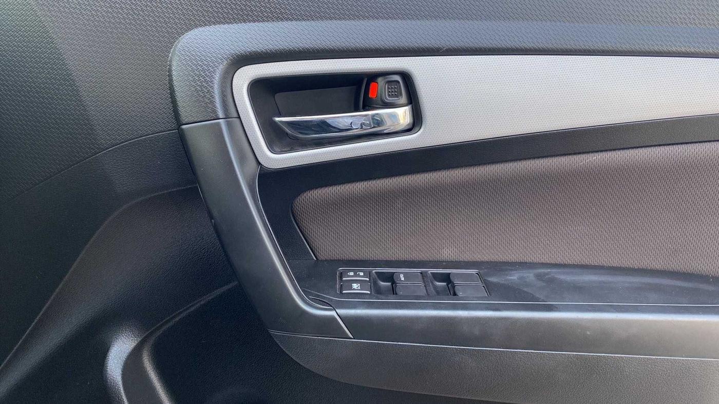 2022 Toyota URBAN CRUISER PREMIUM GRADE MT, Petrol, Manual, 8,226 km, Driver Side Door Panels Control