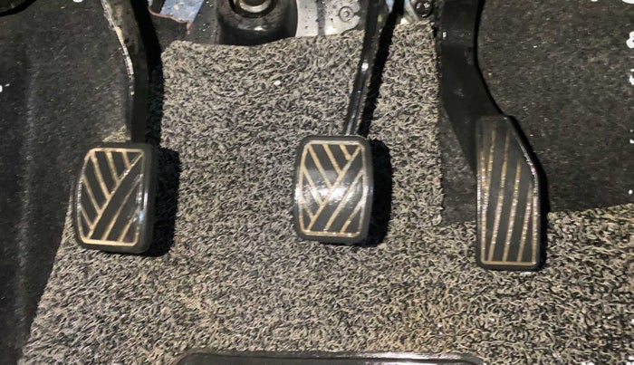 2018 Maruti IGNIS DELTA 1.2, Petrol, Manual, 41,196 km, Pedals