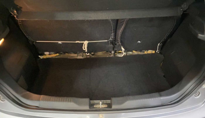 2018 Maruti IGNIS DELTA 1.2, Petrol, Manual, 41,196 km, Boot Inside