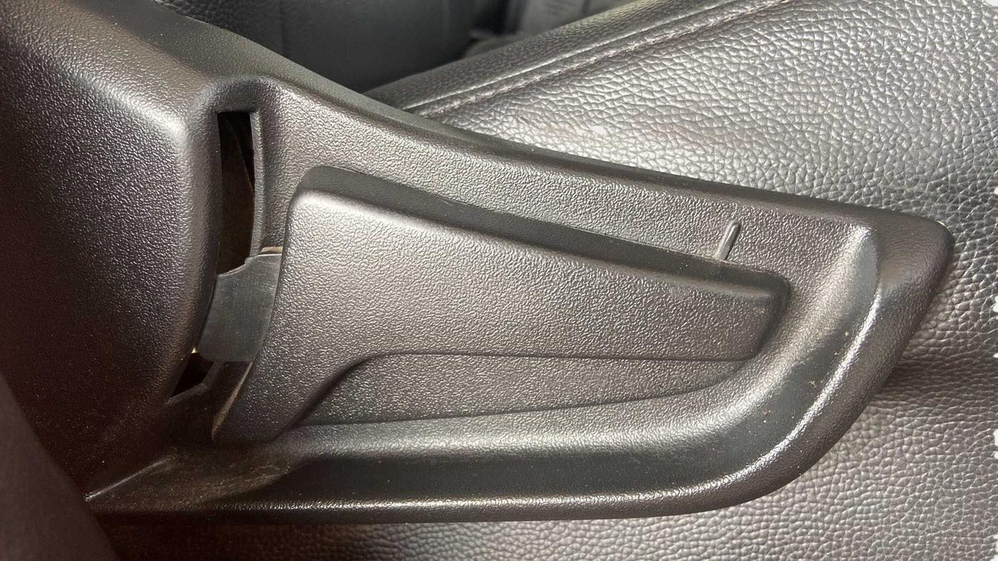 2020 Maruti S PRESSO VXI (O), Petrol, Manual, 56,904 km, Driver Side Adjustment Panel