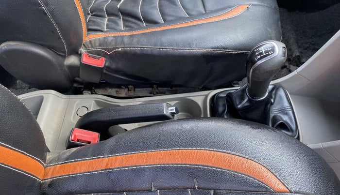 2019 Tata Tiago XZ PETROL, Petrol, Manual, 68,256 km, Gear Lever