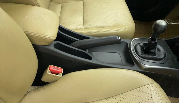 2014 Honda City 1.5L I-VTEC VX, Petrol, Manual, 62,589 km, Gear Lever