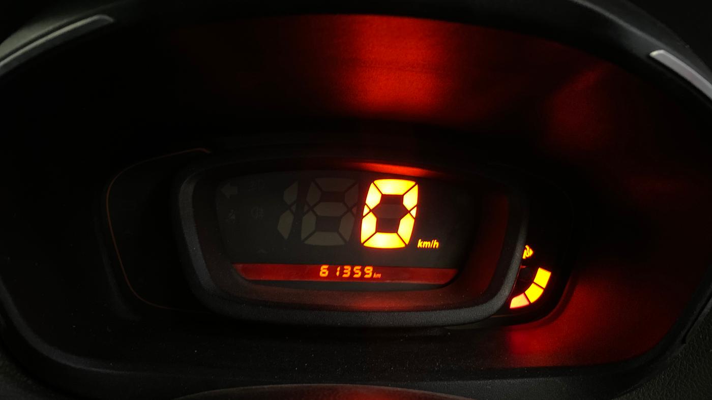 2017 Renault Kwid RXT 1.0, Petrol, Manual, 61,347 km, Odometer Image