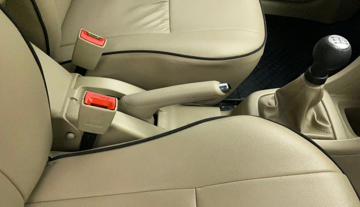 2016 Maruti Swift Dzire VXI (O), Petrol, Manual, 75,372 km, Gear Lever
