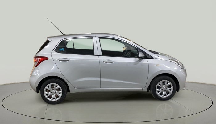 2018 Hyundai Grand i10 MAGNA 1.2 KAPPA VTVT, Petrol, Manual, 10,037 km, Right Side View