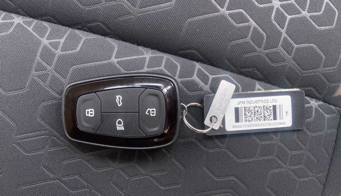 2021 Tata ALTROZ XZ I-TURBO PETROL, Petrol, Manual, 18,294 km, Key Close Up