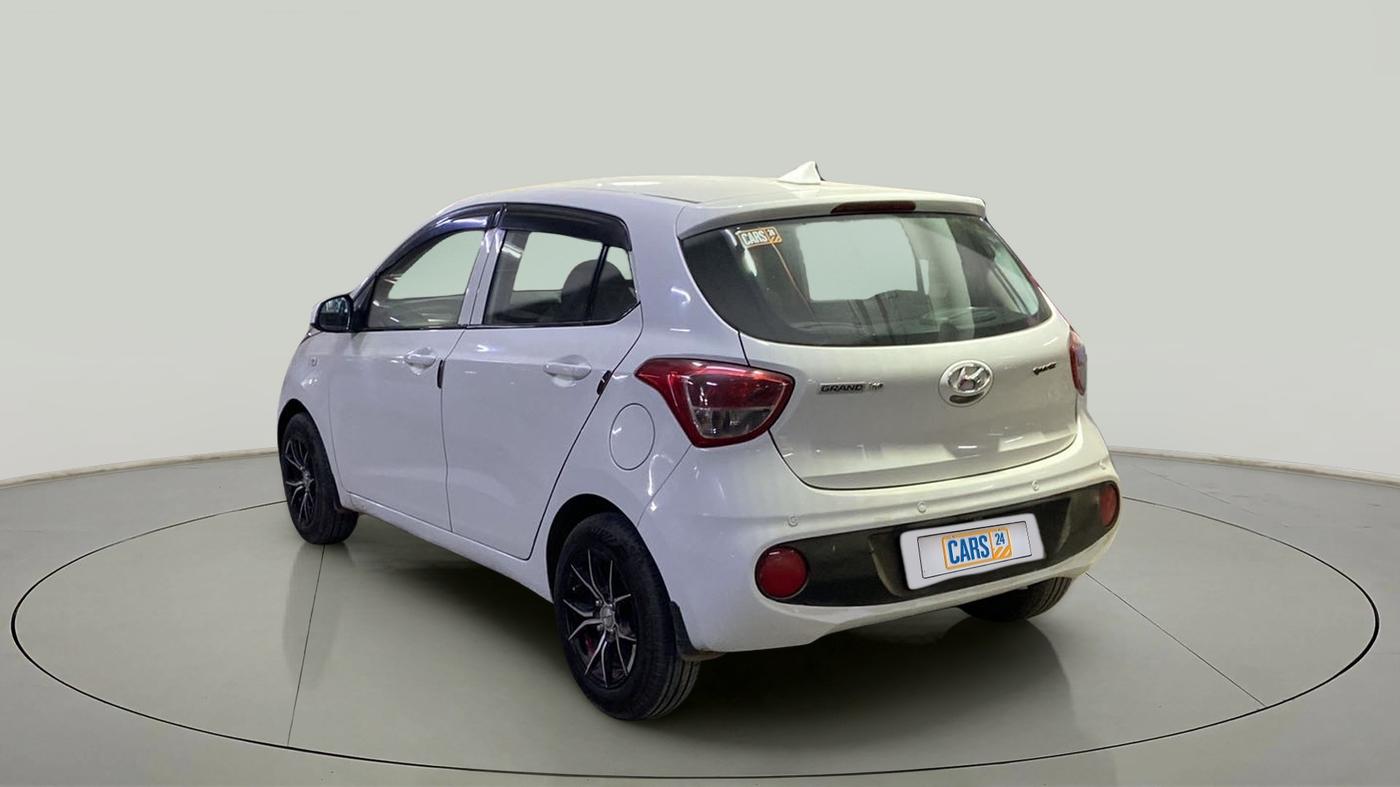 2018 Hyundai Grand i10 MAGNA 1.2 KAPPA VTVT, Petrol, Manual, 31,000 km, Left Back Diagonal