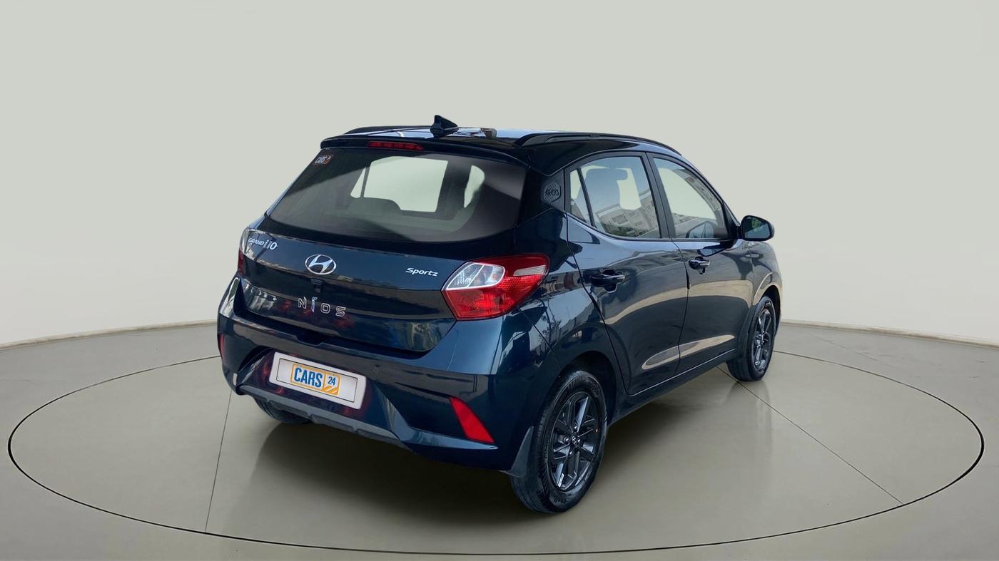 2022 Hyundai GRAND I10 NIOS SPORTZ 1.2 KAPPA VTVT CNG, CNG, Manual, 34,672 km, Right Back Diagonal