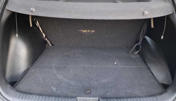 2019 Hyundai Creta SX (O) EXECUTIVE 1.6 PETROL, Petrol, Manual, 60,246 km, Boot Inside
