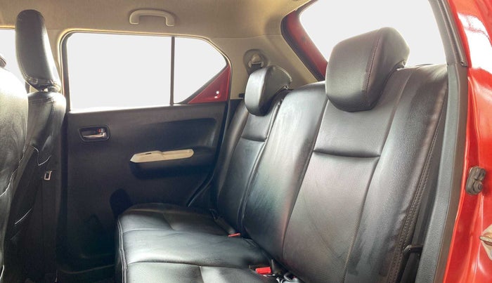 2018 Maruti IGNIS ALPHA 1.2 AMT DUAL TONE, Petrol, Automatic, 74,649 km, Right Side Rear Door Cabin