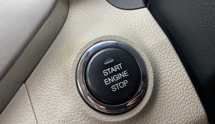 2019 Mahindra XUV300 W8 1.5 DIESEL, Diesel, Manual, 48,852 km, Keyless Start/ Stop Button