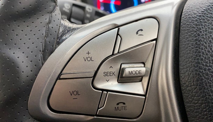 2019 Mahindra XUV300 W8 1.5 DIESEL, Diesel, Manual, 48,852 km, Adaptive Cruise Control