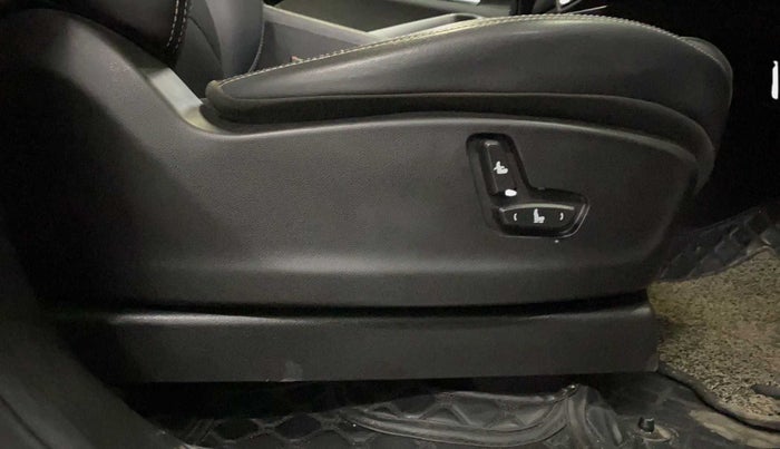 2020 MG HECTOR SHARP 1.5 DCT PETROL, Petrol, Automatic, 71,377 km, Driver Side Adjustment Panel