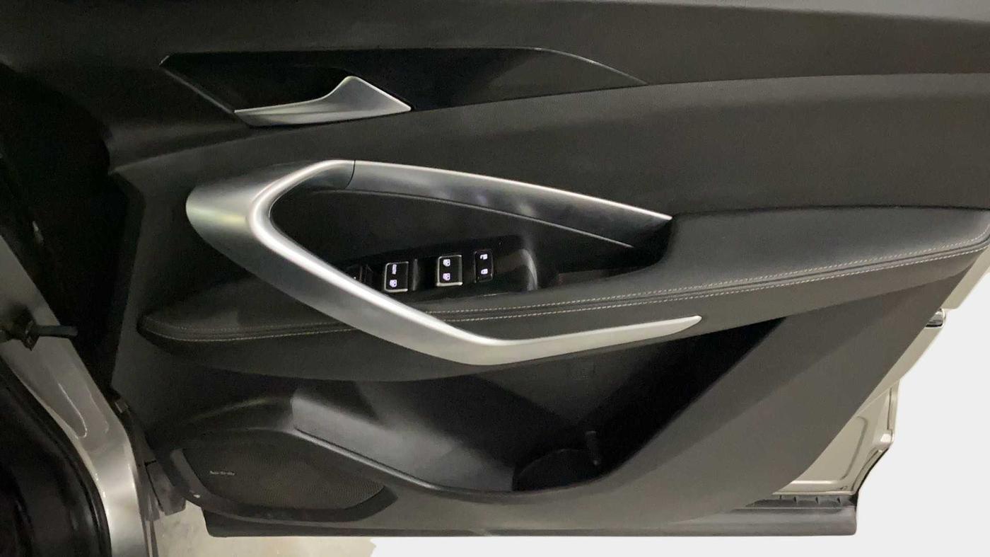 2020 MG HECTOR SHARP 1.5 DCT PETROL, Petrol, Automatic, 71,377 km, Driver Side Door Panels Control