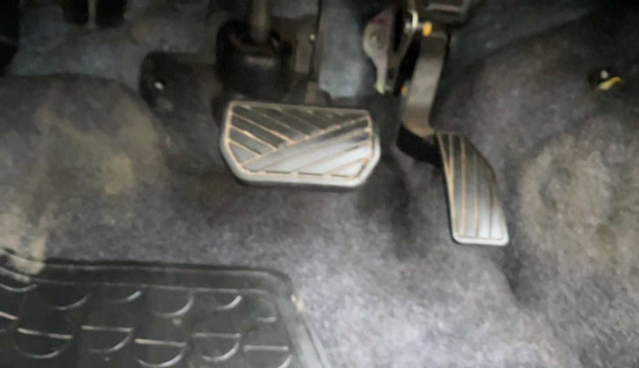 2017 Maruti Celerio VXI AMT, Petrol, Automatic, 8,115 km, Pedals