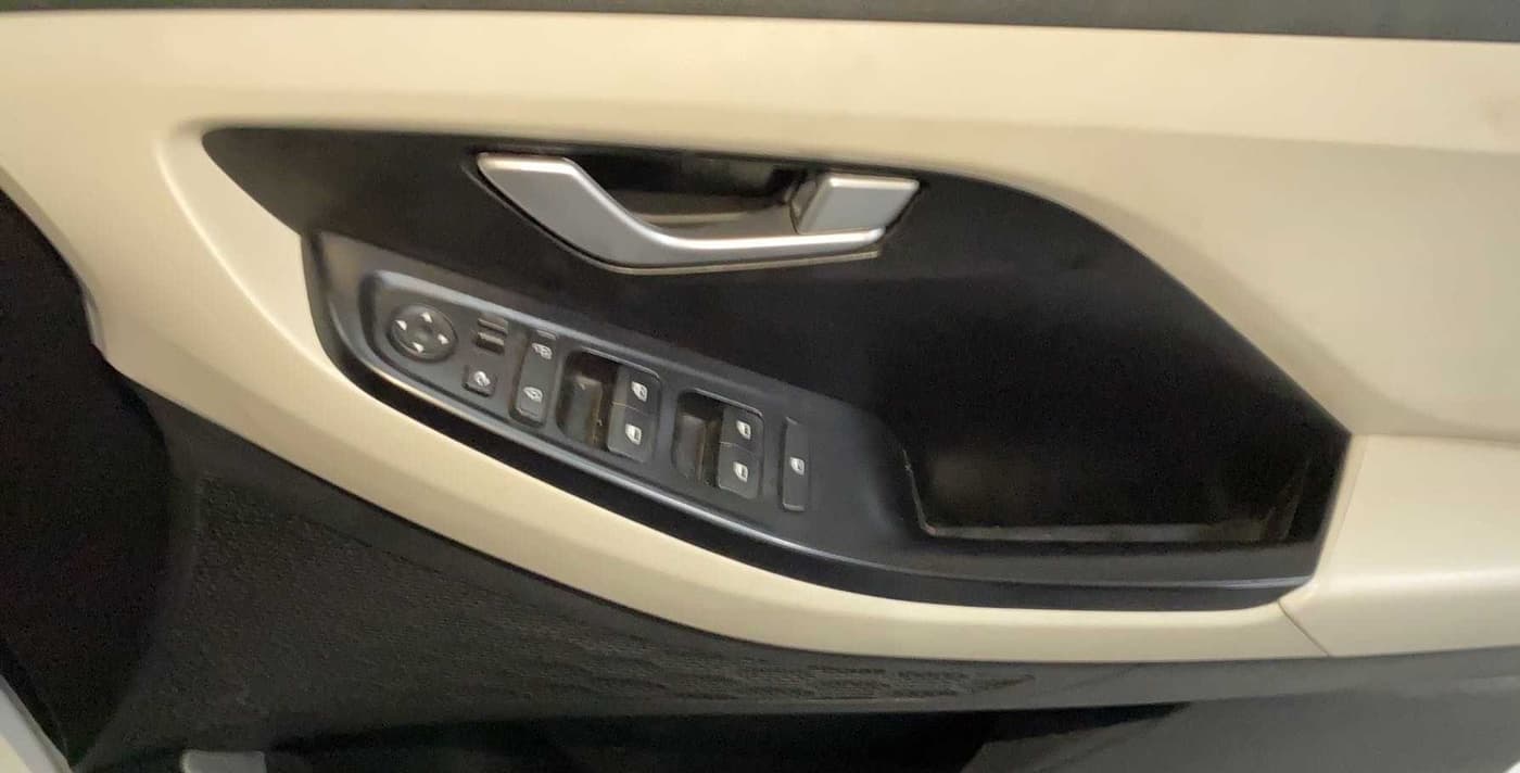 2021 Hyundai Creta SX 1.5 PETROL, Petrol, Manual, 23,247 km, Driver Side Door Panels Control