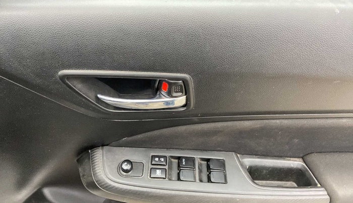 2023 Maruti Swift VXI, Petrol, Manual, 14,887 km, Driver Side Door Panels Control