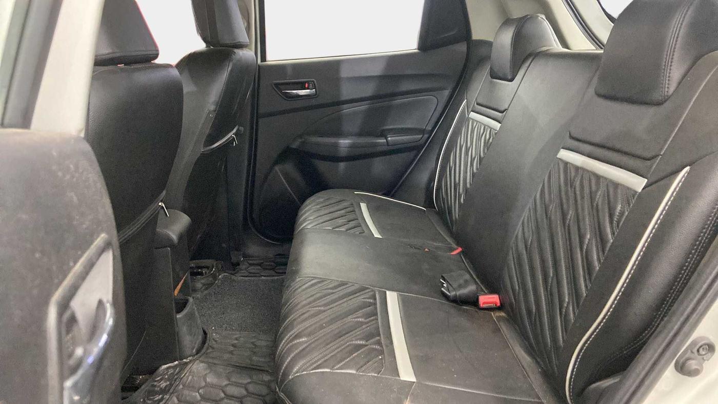 2023 Maruti Swift VXI, Petrol, Manual, 14,887 km, Right Side Rear Door Cabin