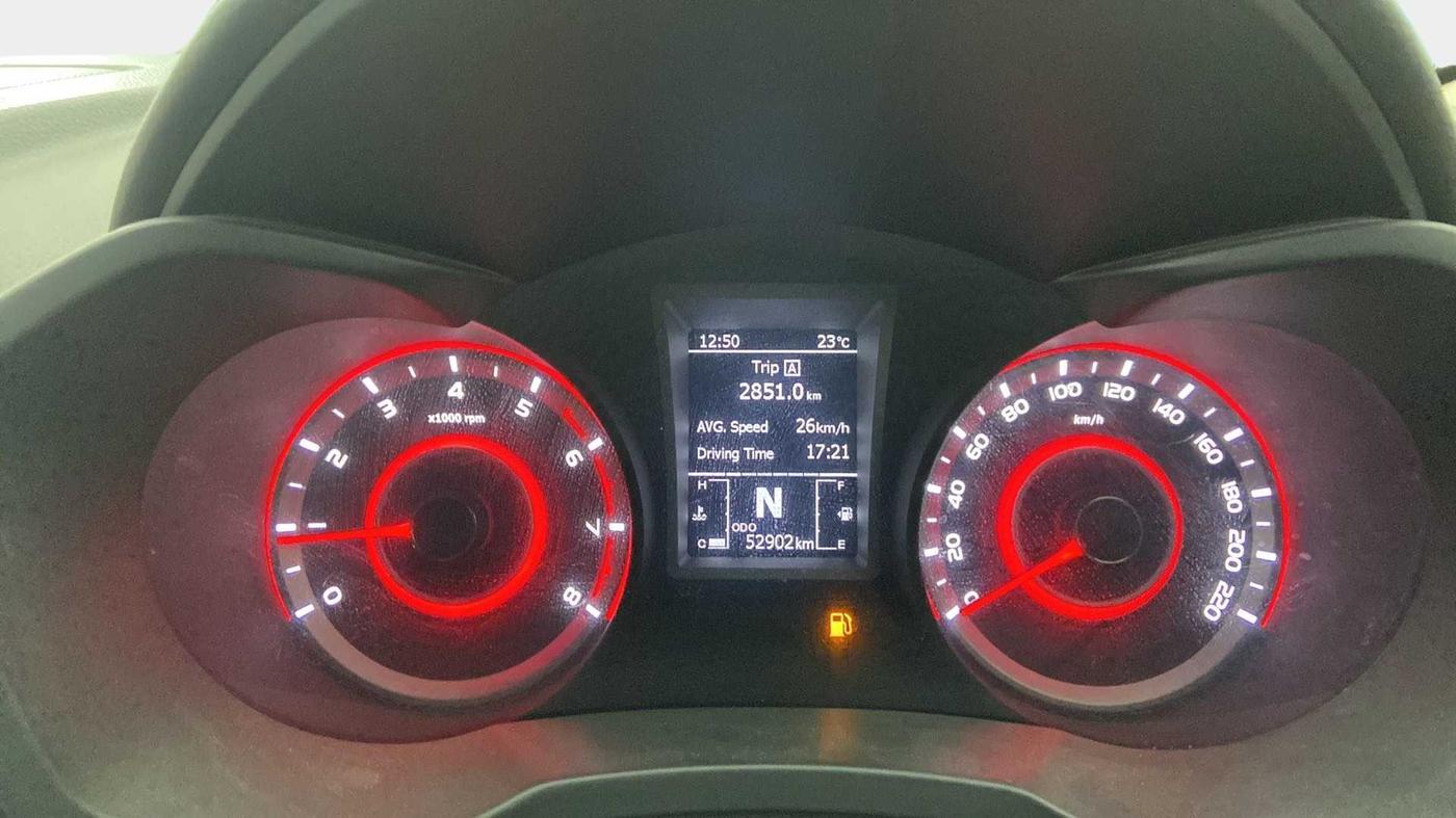 2019 Mahindra XUV300 W8 (O) 1.2 PETROL, Petrol, Manual, 52,895 km, Odometer Image