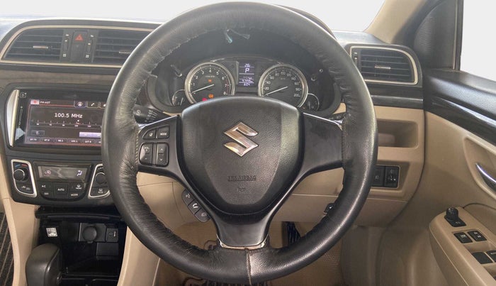 2017 Maruti Ciaz ALPHA  AT 1.4  PETROL, Petrol, Automatic, 41,432 km, Steering Wheel Close Up