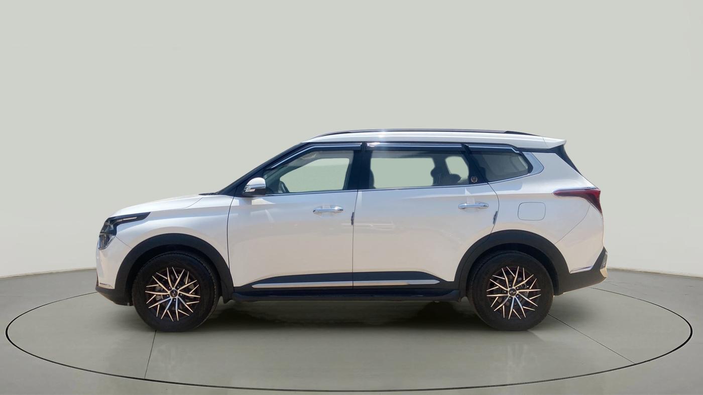 2023 KIA CARENS LUXURY 1.4 PETROL 7 STR, Petrol, Manual, 3,418 km, Left Side