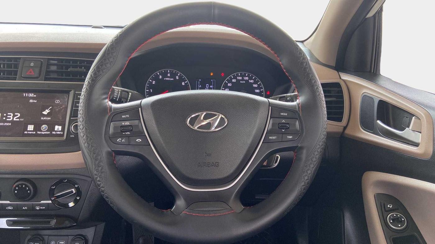 2020 Hyundai Elite i20 SPORTZ PLUS 1.2, Petrol, Manual, 16,655 km, Steering Wheel Close Up