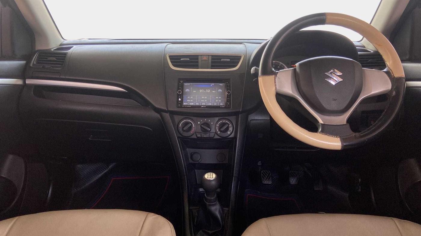 2012 Maruti Swift VXI, Petrol, Manual, 99,241 km, Dashboard