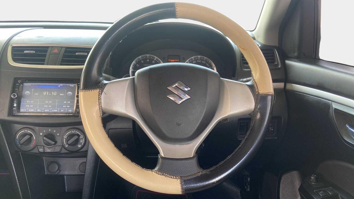 2012 Maruti Swift VXI, Petrol, Manual, 99,241 km, Steering Wheel Close Up