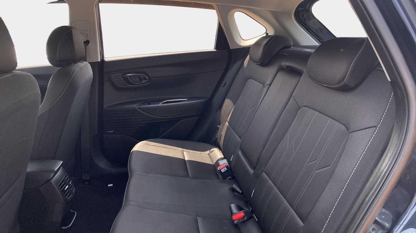 2023 Hyundai NEW I20 ASTA (O) 1.2 MT, Petrol, Manual, 6,286 km, Right Side Rear Door Cabin
