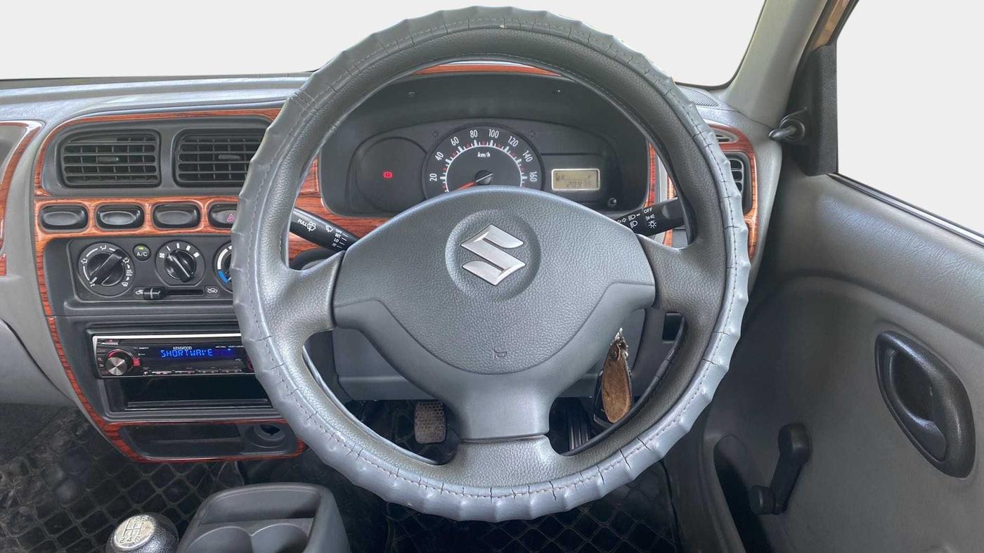 2012 Maruti Alto K10 LXI, Petrol, Manual, 21,053 km, Steering Wheel Close Up