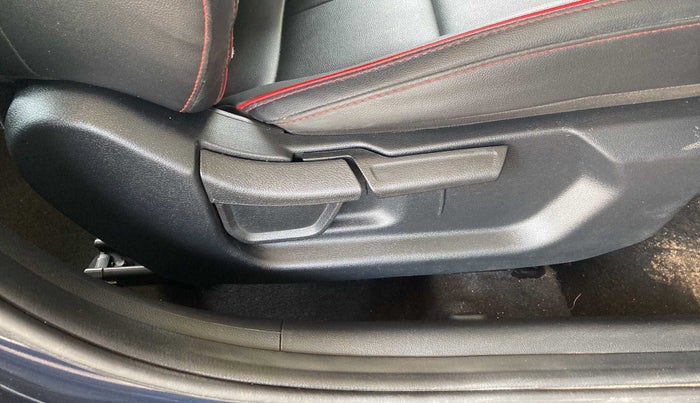 2022 Hyundai NEW I20 N LINE N8 1.0 TURBO GDI DCT, Petrol, Automatic, 15,972 km, Driver Side Adjustment Panel