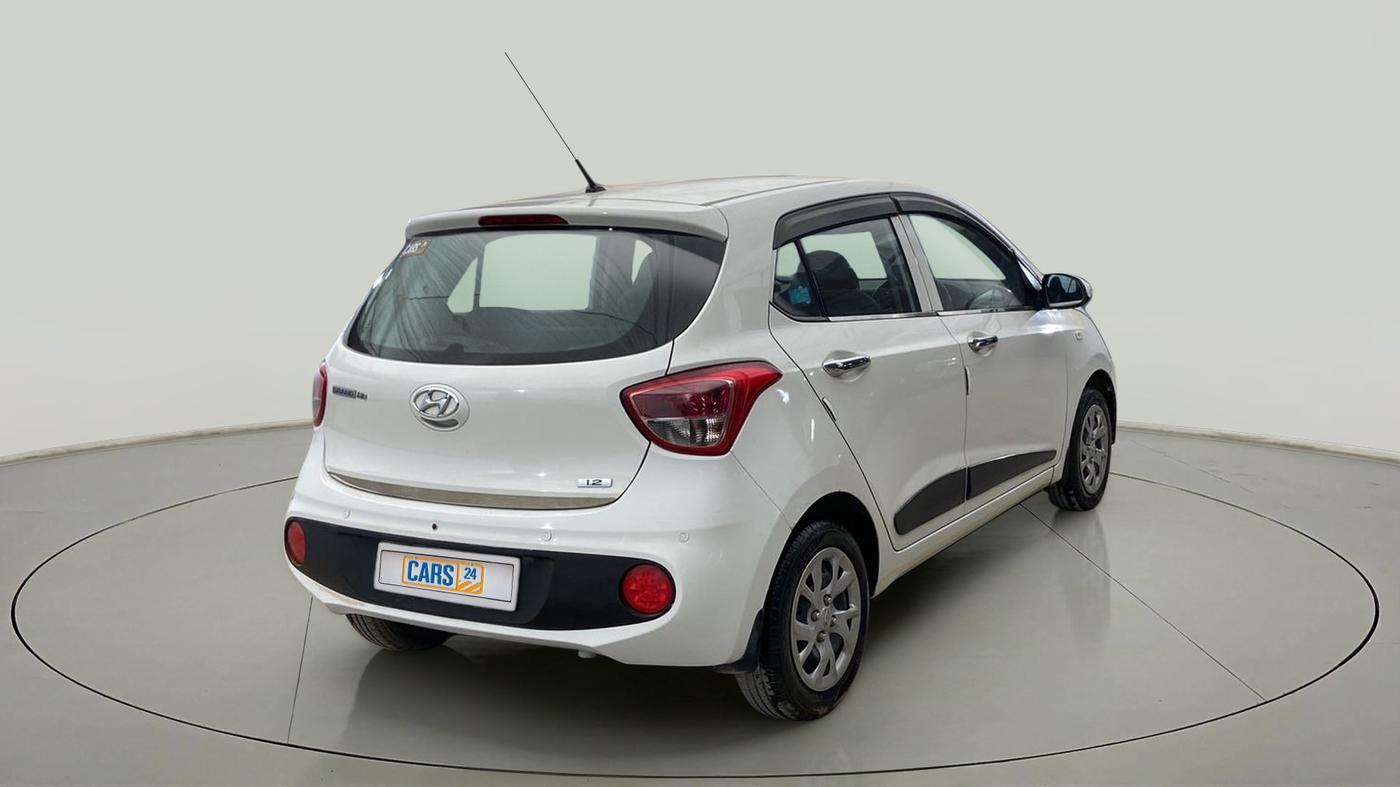 2018 Hyundai Grand i10 MAGNA 1.2 KAPPA VTVT, Petrol, Manual, 19,732 km, Right Back Diagonal