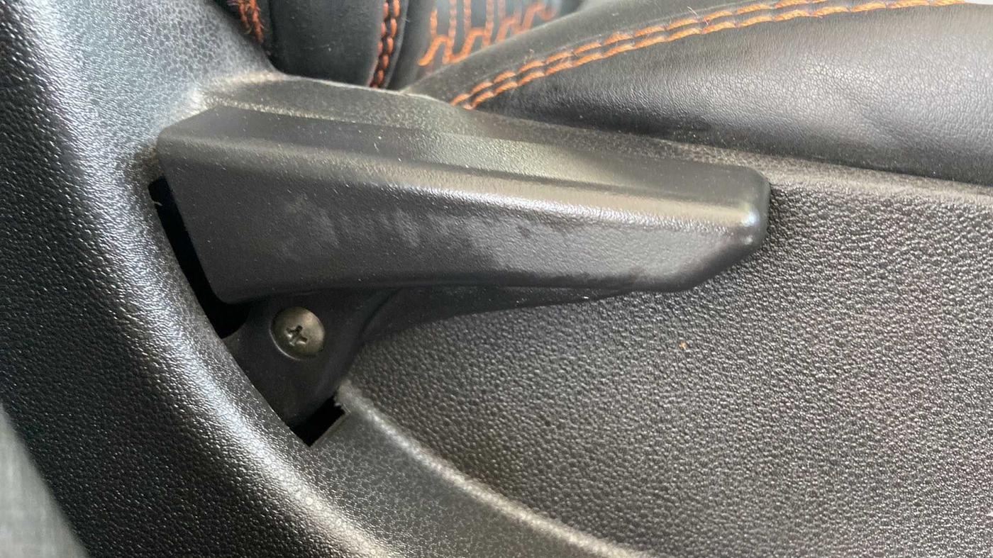 2019 Tata NEXON KRAZ MT PETROL, Petrol, Manual, 52,825 km, Driver Side Adjustment Panel