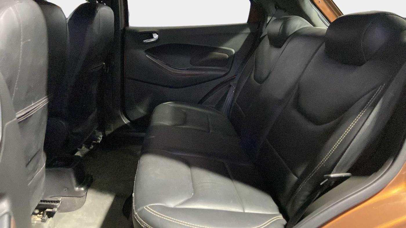 2018 Ford FREESTYLE TITANIUM PLUS 1.2 PETROL, Petrol, Manual, 31,230 km, Right Side Rear Door Cabin
