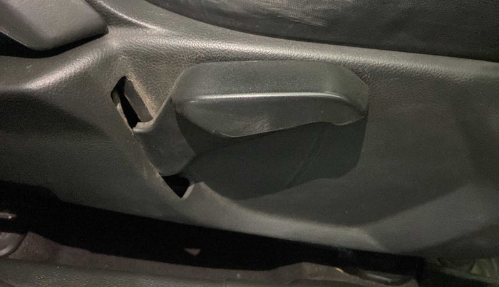 2018 Ford FREESTYLE TITANIUM PLUS 1.2 PETROL, Petrol, Manual, 31,230 km, Driver Side Adjustment Panel