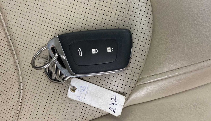 2021 MG HECTOR SHARP HYBRID 1.5 PETROL, Petrol, Manual, 22,370 km, Key Close Up