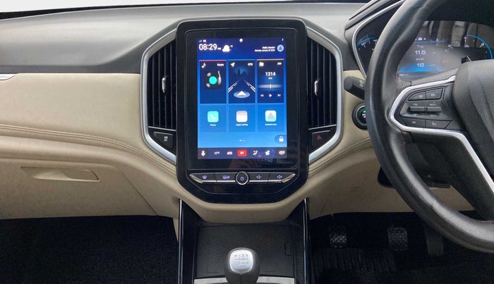 2021 MG HECTOR SHARP HYBRID 1.5 PETROL, Petrol, Manual, 22,370 km, Air Conditioner
